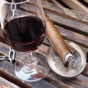 Cigar Old Vine Zinfandel